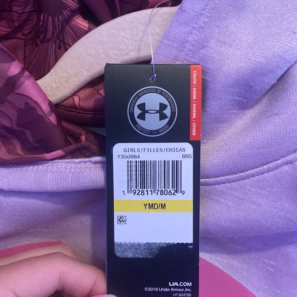 Girls Under Armour cold gear performing sweatshirt - Picture 3 of 3